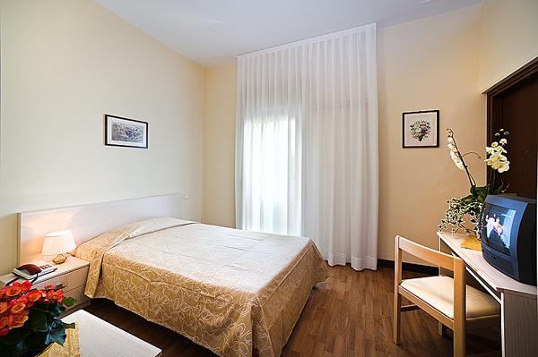 Hotel B&B Risorta Abano Terme Exterior photo