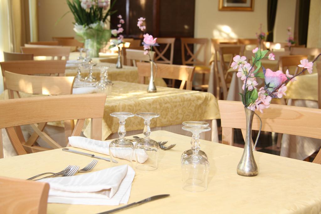 Hotel B&B Risorta Abano Terme Exterior photo